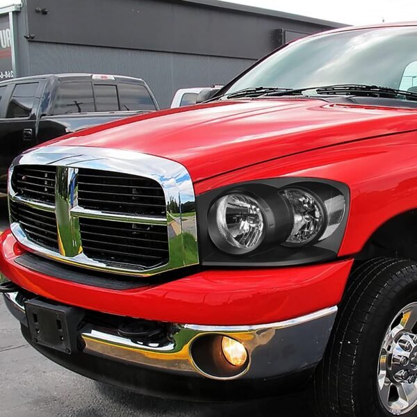 原廠替換型大燈 2006 至 2008 年款 道奇（Dodge）公羊（Ram）1500、2006 至 2009 年款 道奇（Dodge）公羊（Ram）2500、3500